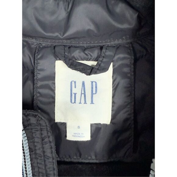 Gap ColdControl Lite‎ Puffer Vest Womens S Black Winter Outdoor Gorpcore Classic - Picture 3 of 11